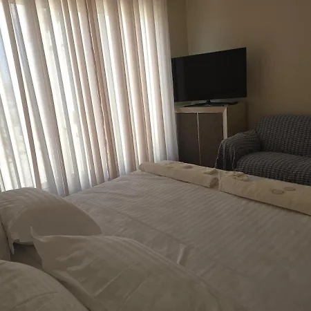 Sky Penthouse-blloku Lägenhet Tirana