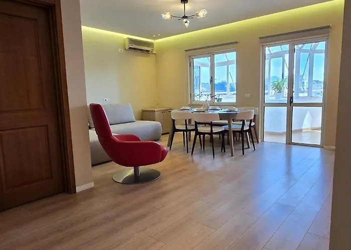 Sky Penthouse-blloku Tirana